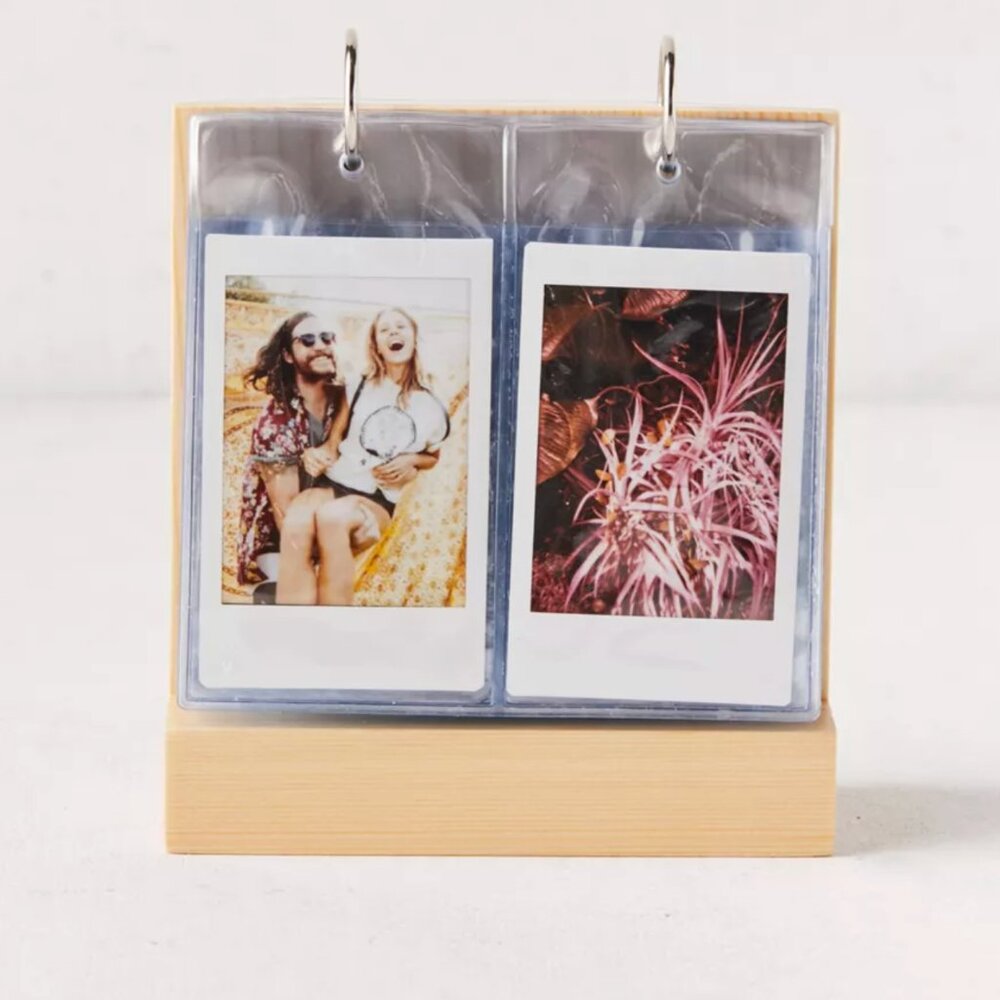 [NWOT] Urban Outfitters - Tabletop Wood Flip INSTAX MINI Picture Frame